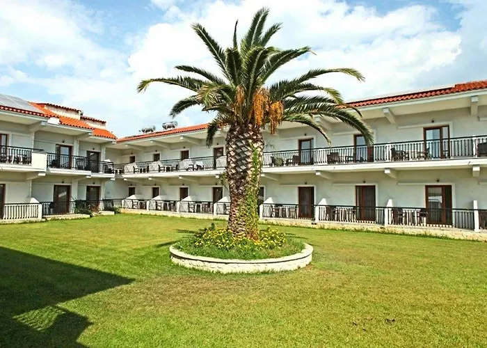 Aristotelis Отель *