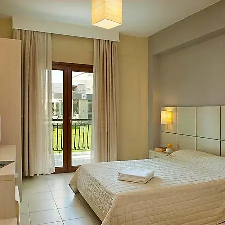 Aristotelis Hotel *