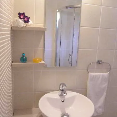 Aristotelis Hotel *