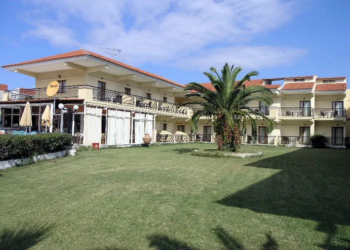 Aristotelis Отель *