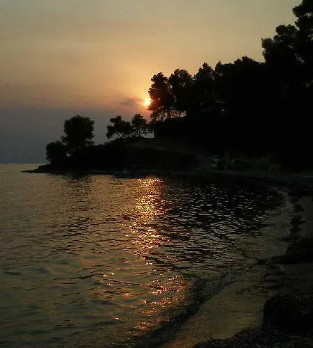 Отель Aristotelis